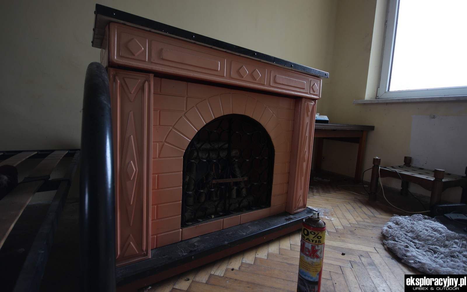 Elektryczna imitacja kominka