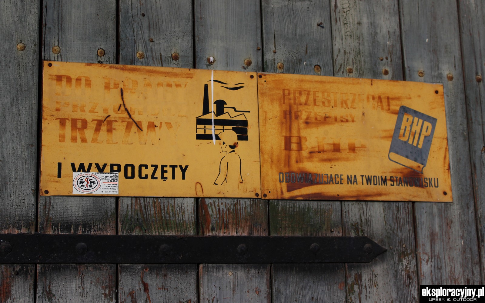 Drzwi jednego z warsztatów