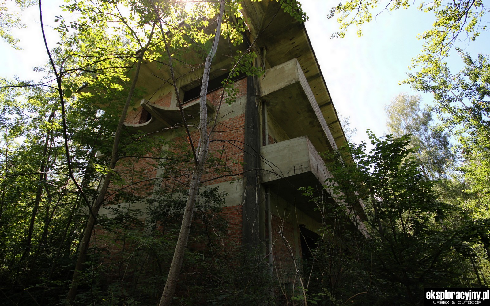 Read more about the article Pozostałości fabryki DAG – Frauenwald, Bayern, Niemcy