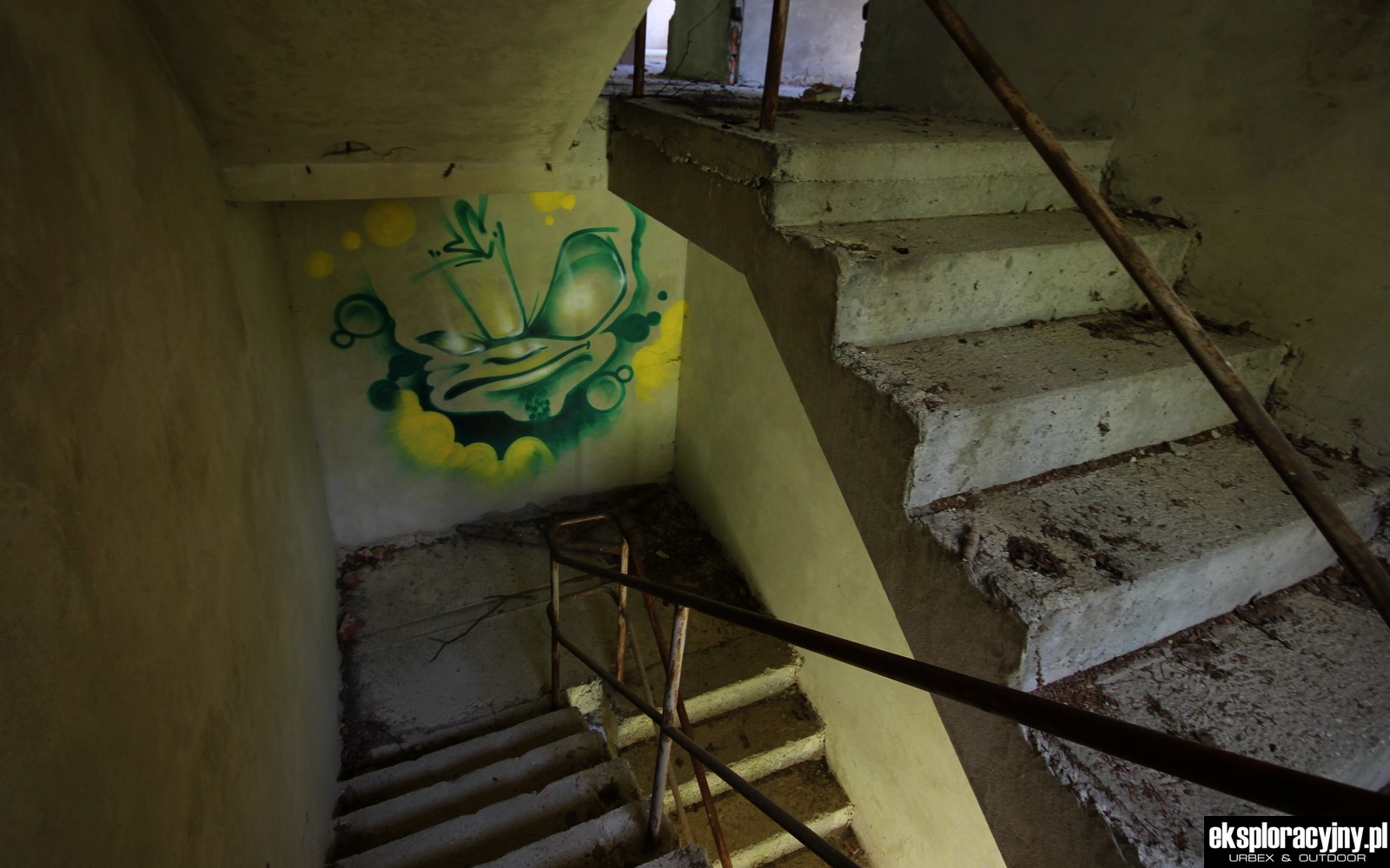 UFO na klatce schodowej?