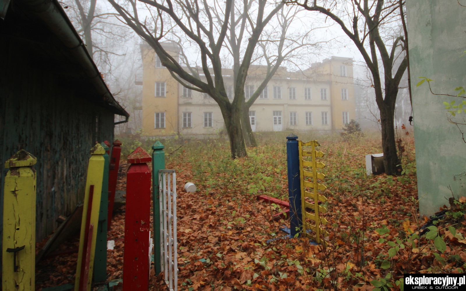 Widok początkowy na dworek