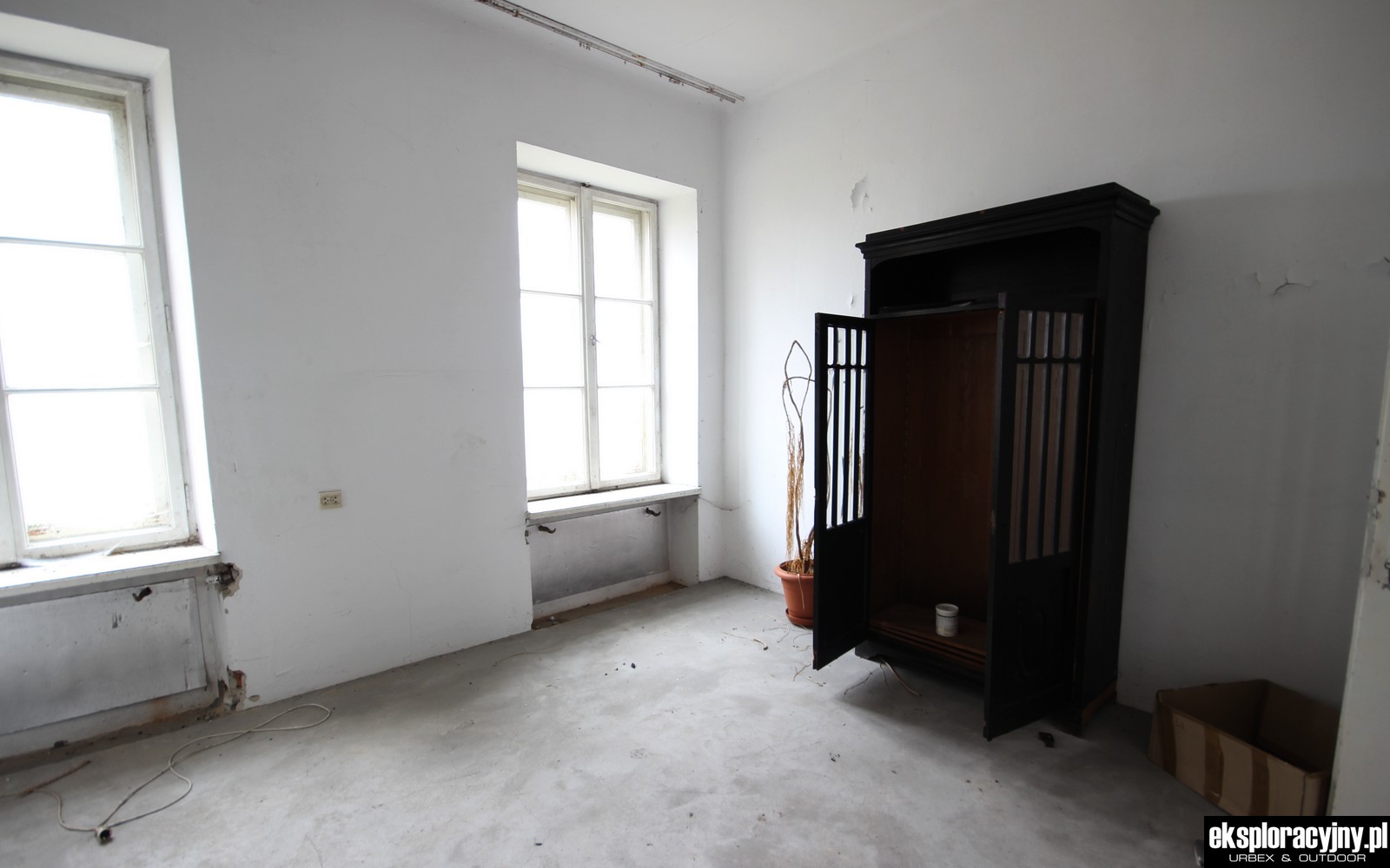 A tutaj co trzymali?